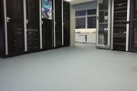 機房地面必須要鋪防靜電地膠嗎？